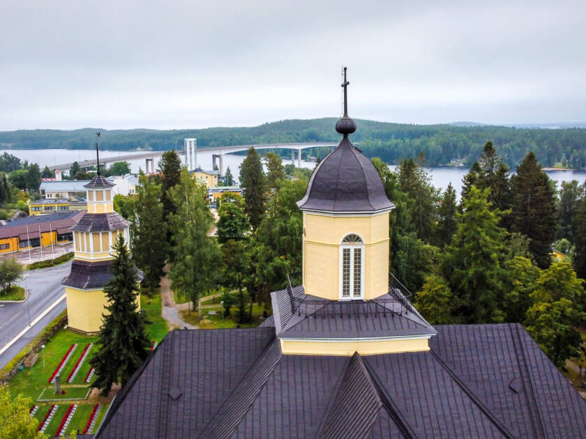 Ilmakuva Puumalan kirkosta.