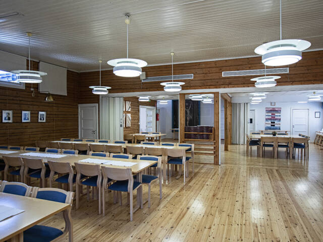 Anttolan seurakuntatalon tiloja.