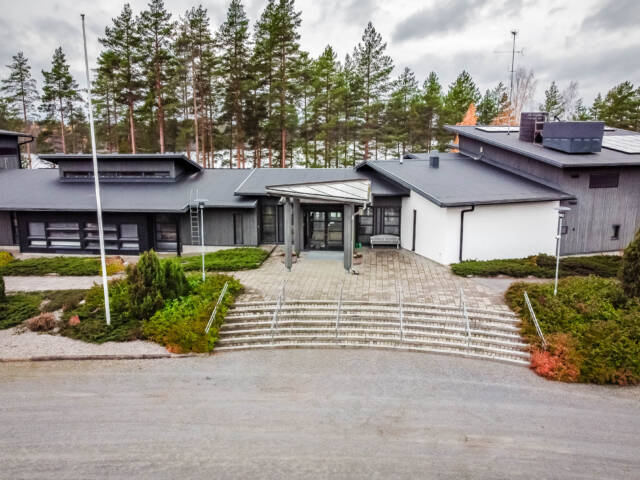 Ilmakuva Susiniemen leirikeskuksesta.
