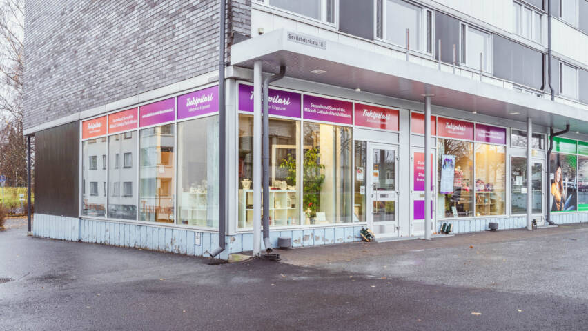 Lähetyksen kirpputori Tukipilari ulkoa.