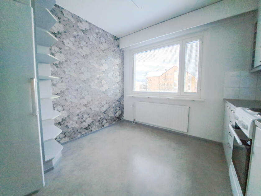 Savilahdenkatu 18 kiinteistön neliön keittiö.