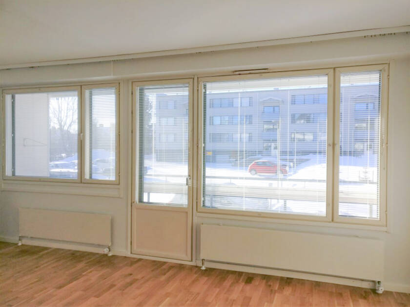 Otavankatu 10 33,5 neliön yksiön olohuone.