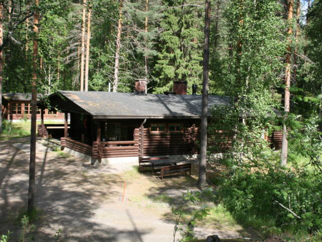 Susiniemen saunamaja.
