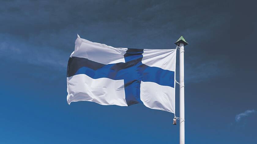 Liehuva suomenlippu